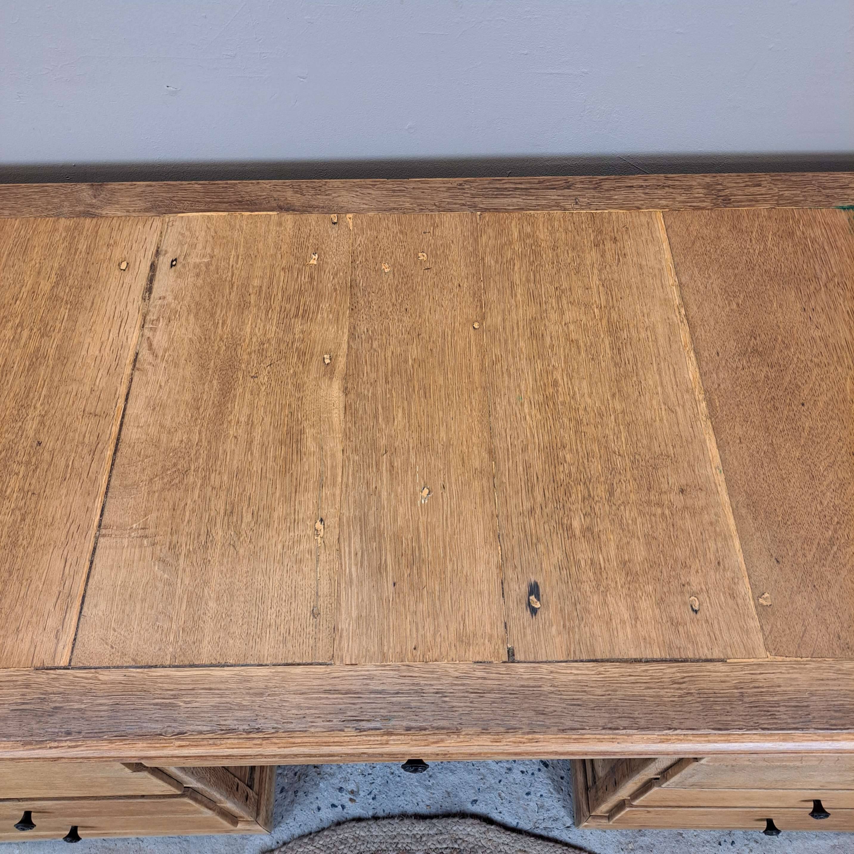 Bureau en chëne