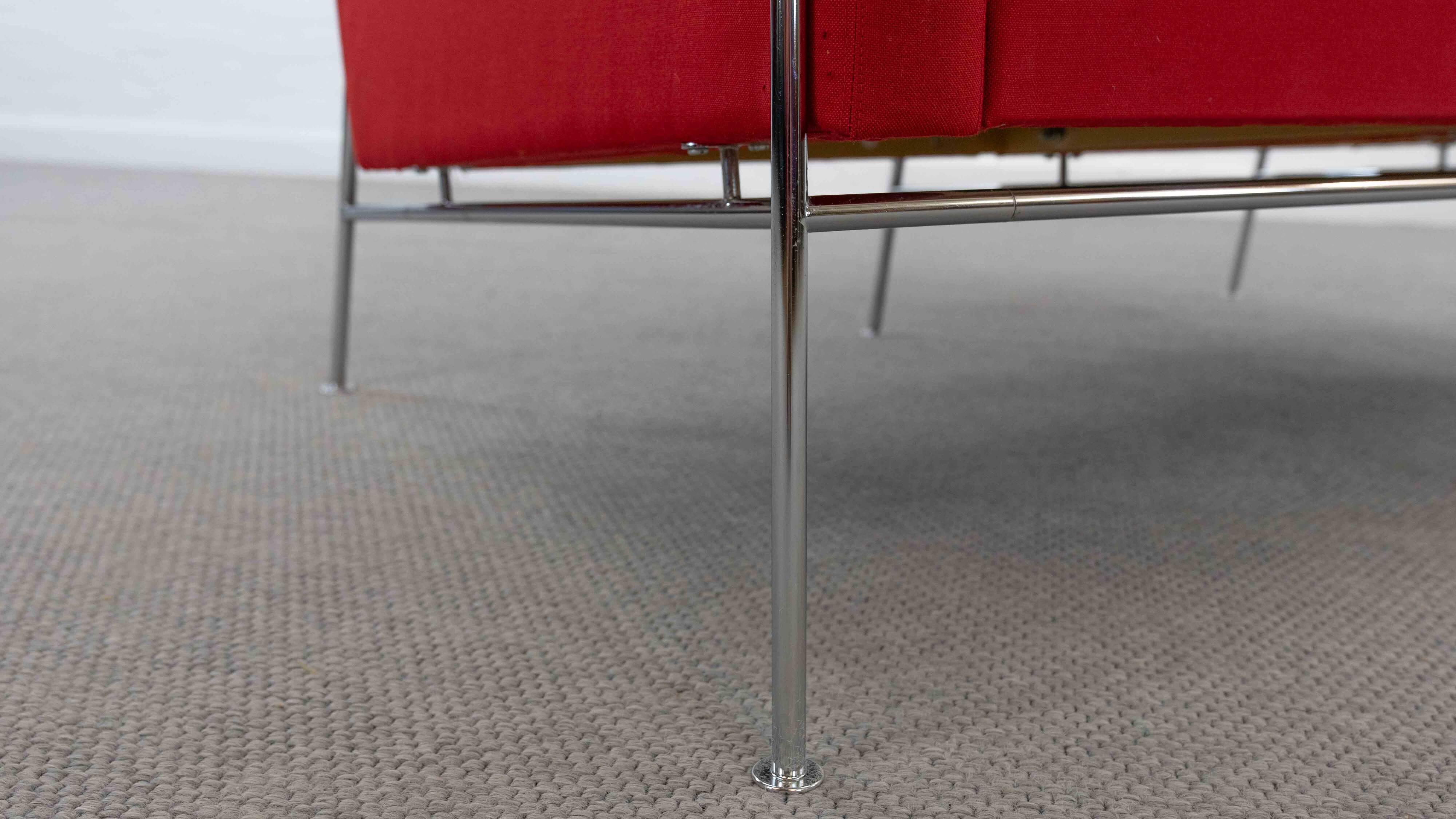 Airport Sofa Modell 3300 by Arne Jacobsen for Fritz Hansen