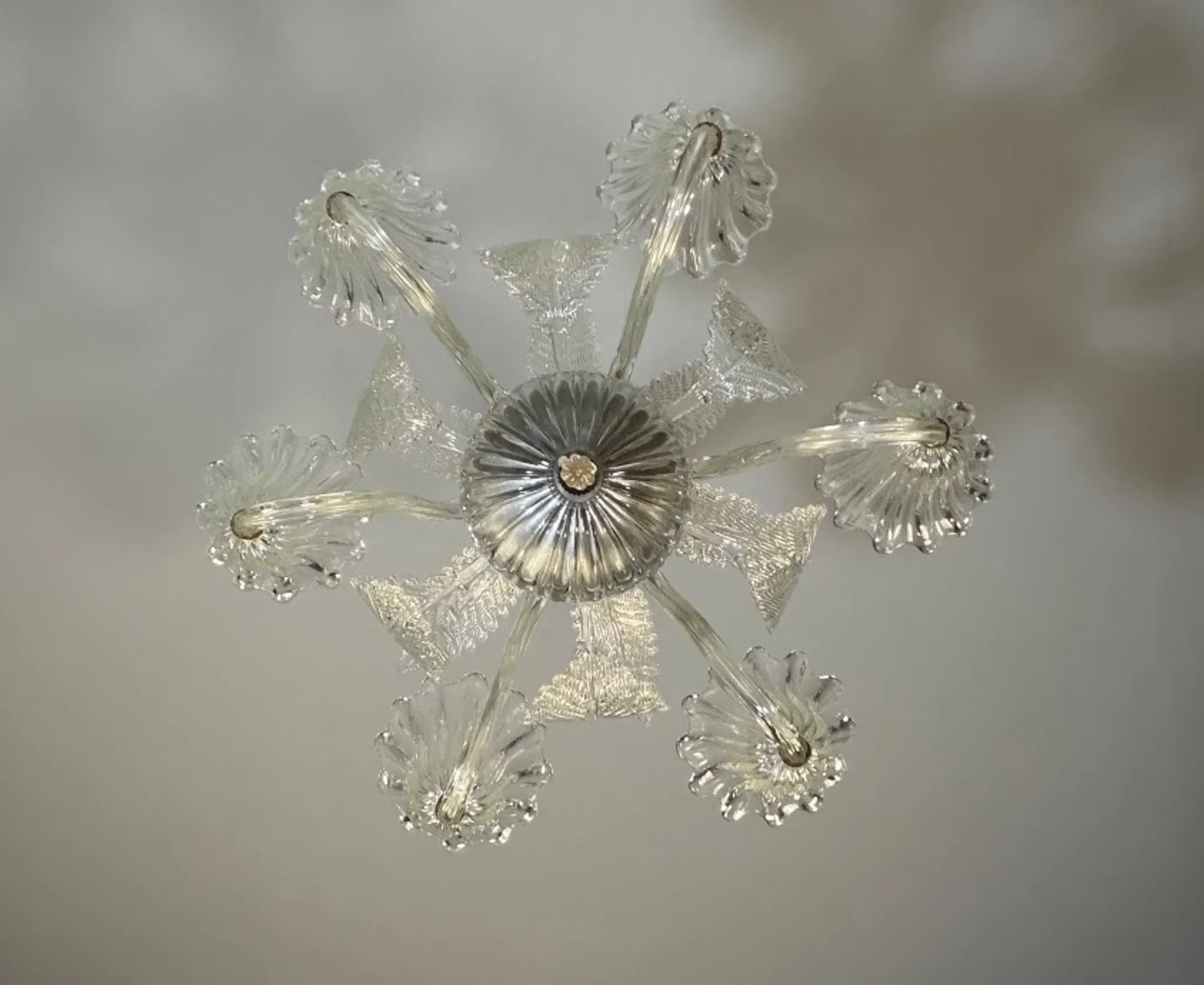 Venetian Art Deco chandelier made of Murano glass, circa 1930.
