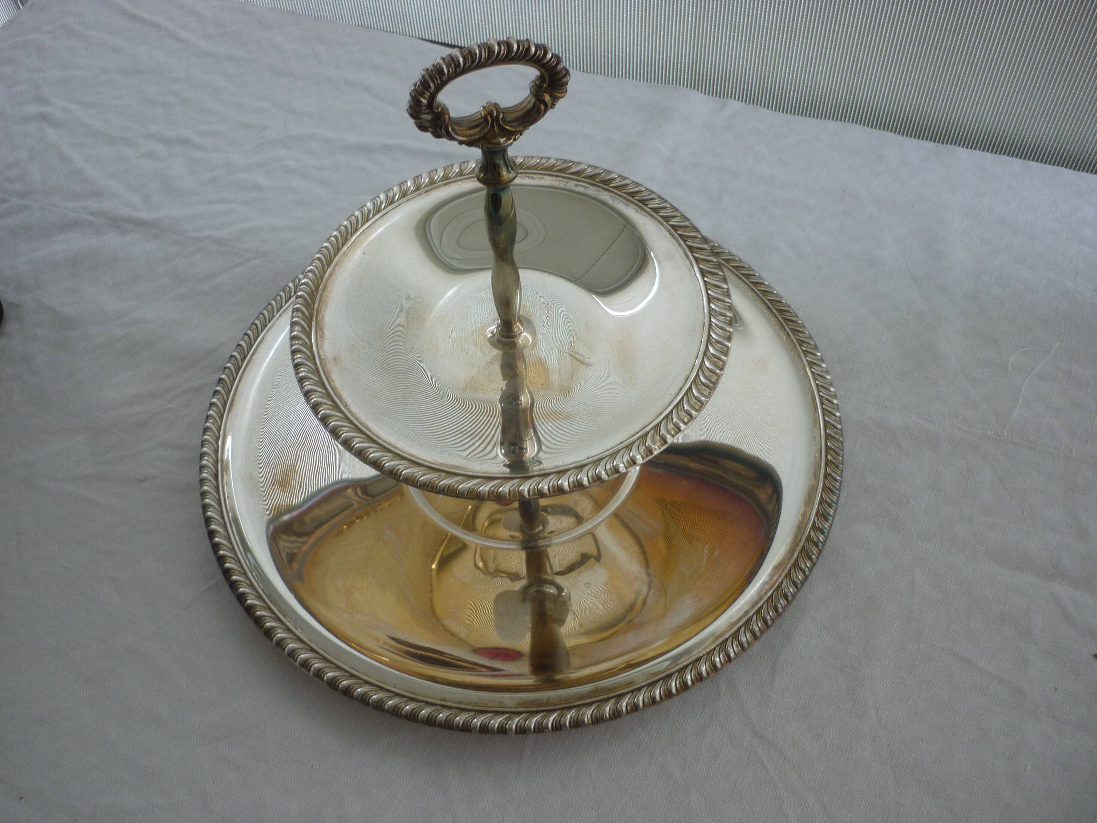 Silver metal cake display