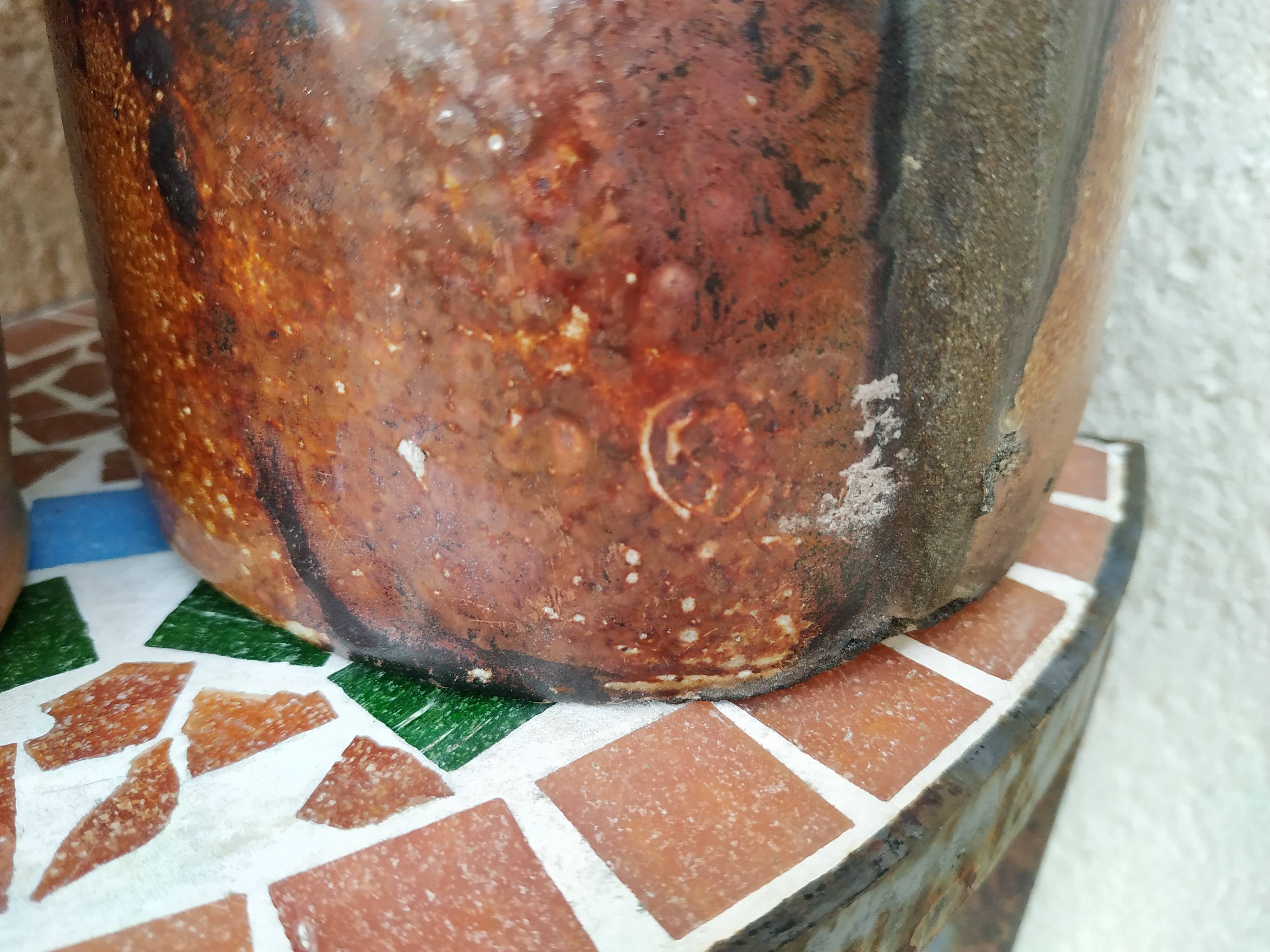 Pair of bottles in 19th century breton sandstone