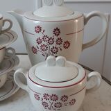 Coffee service KG Lunéville consisting of a coffee maker, 6 cups and a sugar bowl years 30-40