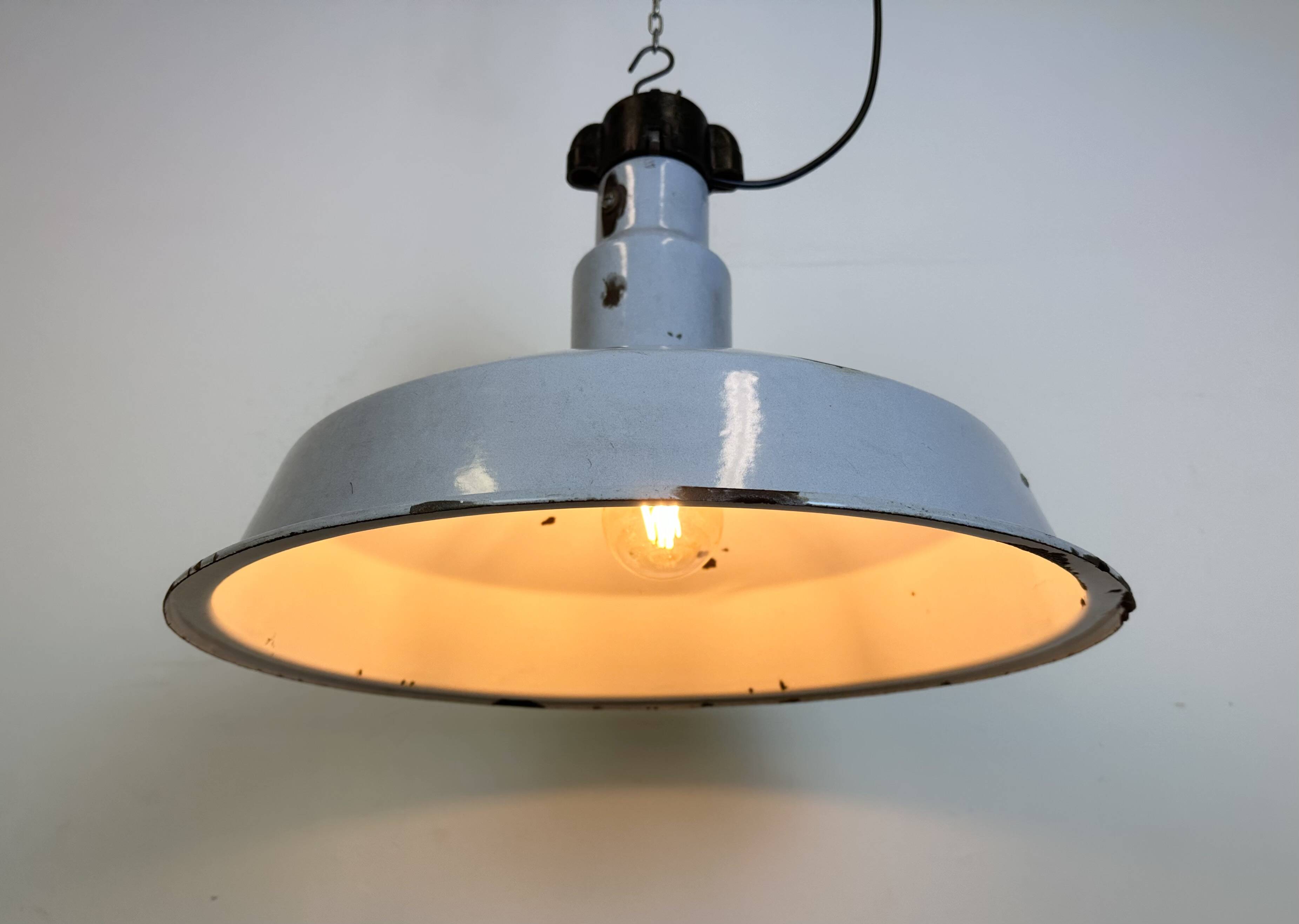 Large Industrial Midcentury Grey Enamel Factory Lamp, 1950s