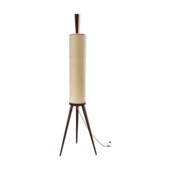 Scandinavian floor lamp tripod