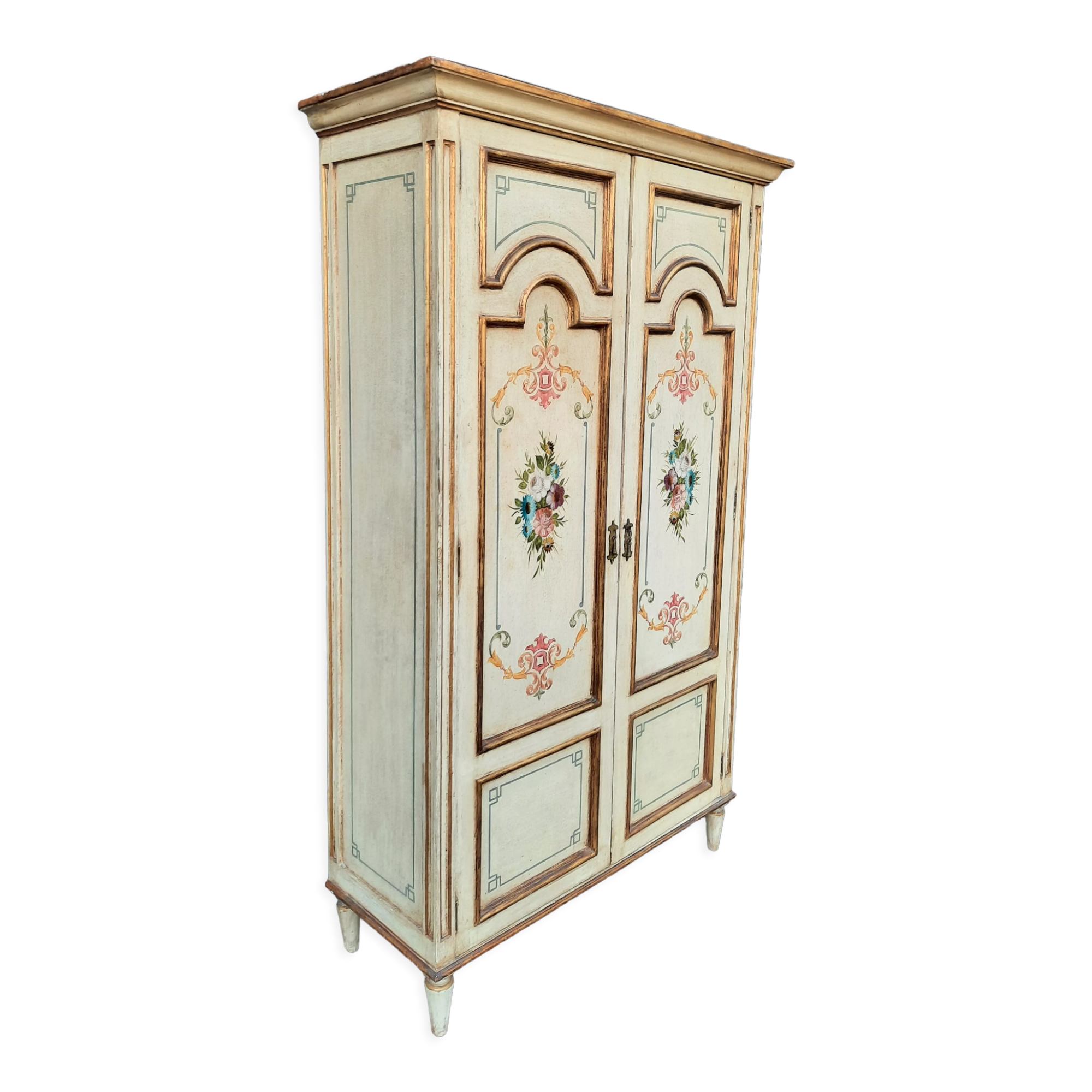 Armoire peinte à 2 portes
