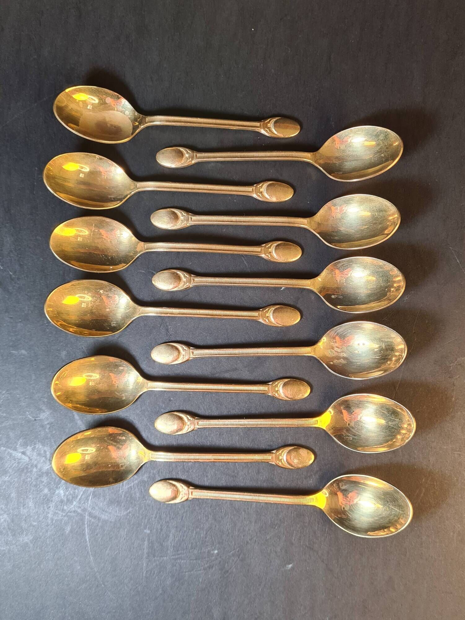 Title: Set of 12 Small Moka Spoons Gold-Plated – Vintage Elegance