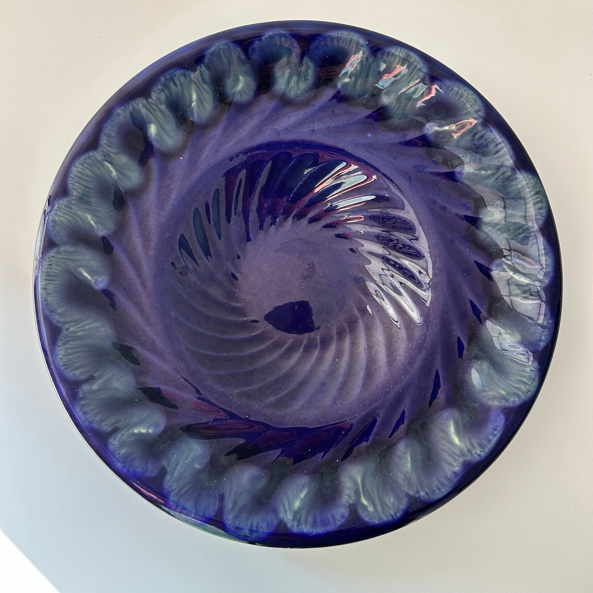 Coupe ondulée bleu encre
