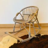 Rocking-chair corbeille en rotin, modèle enfant