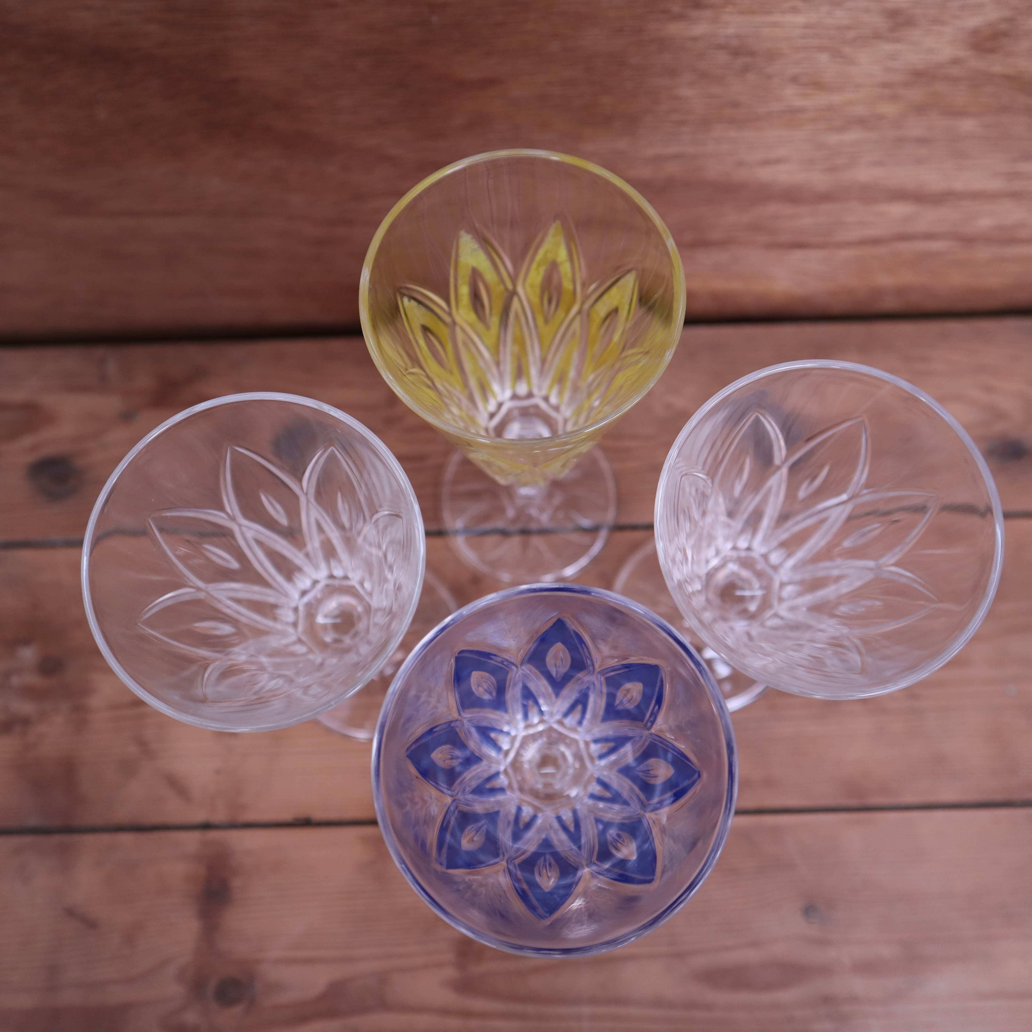 Set de 4 flûtes à champagne Arlequin verrerie de Reims / VMC