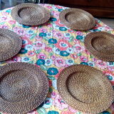 Wicker presentation plates