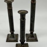 Ensemble de Trois Bougeoirs en Métal Ancien