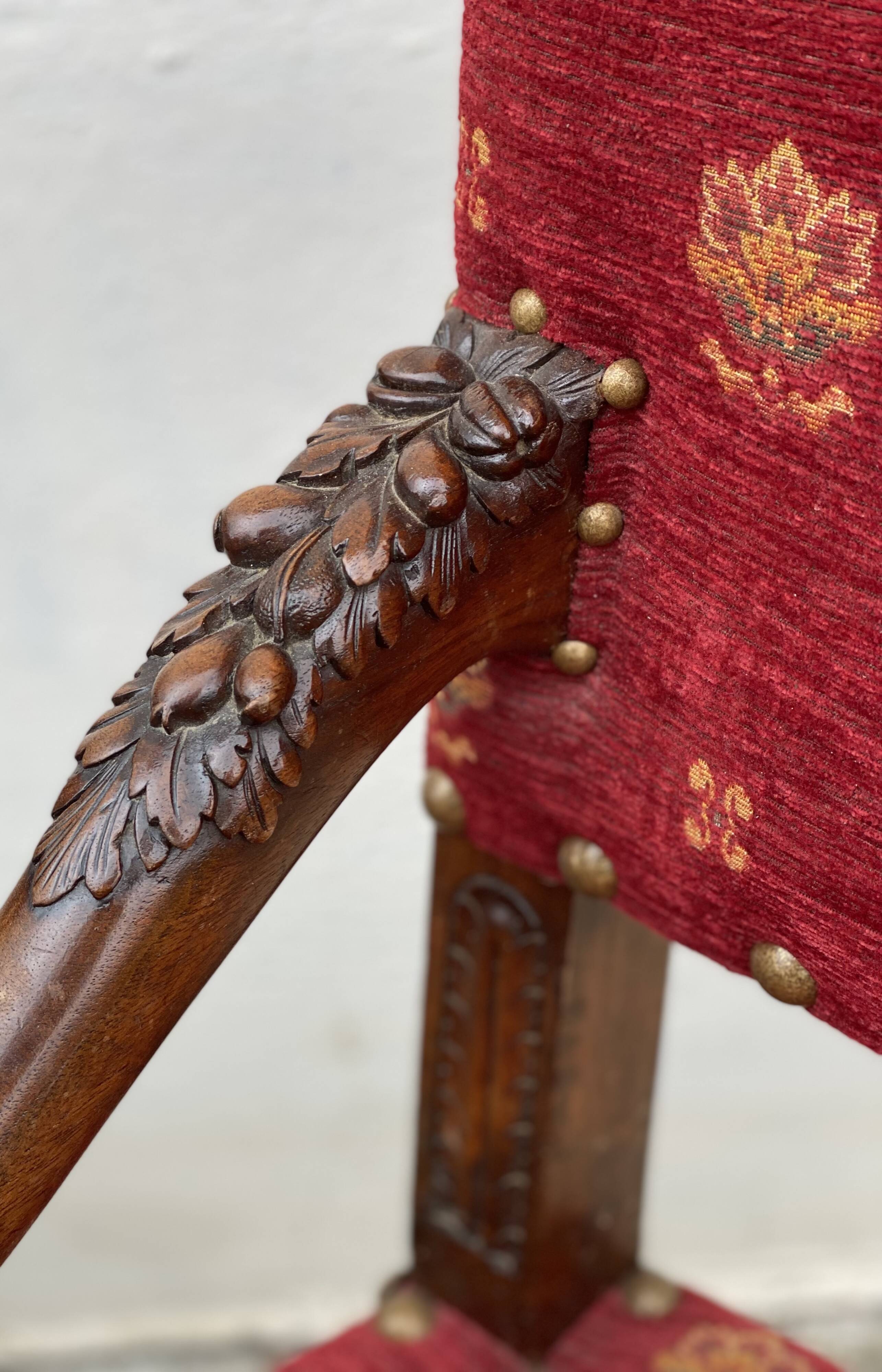 Living room (carved chairs and armchairs) in Louis XIII style