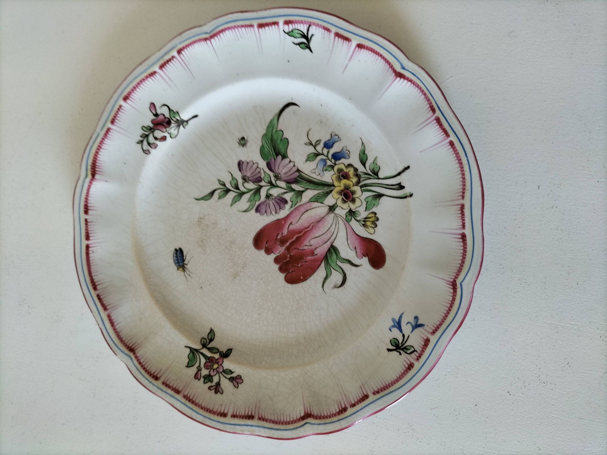 Antique Lunéville plate – floral and insect decoration – circa 1840–1860