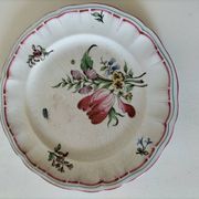 Antique Lunéville plate – floral and insect decoration – circa 1840–1860