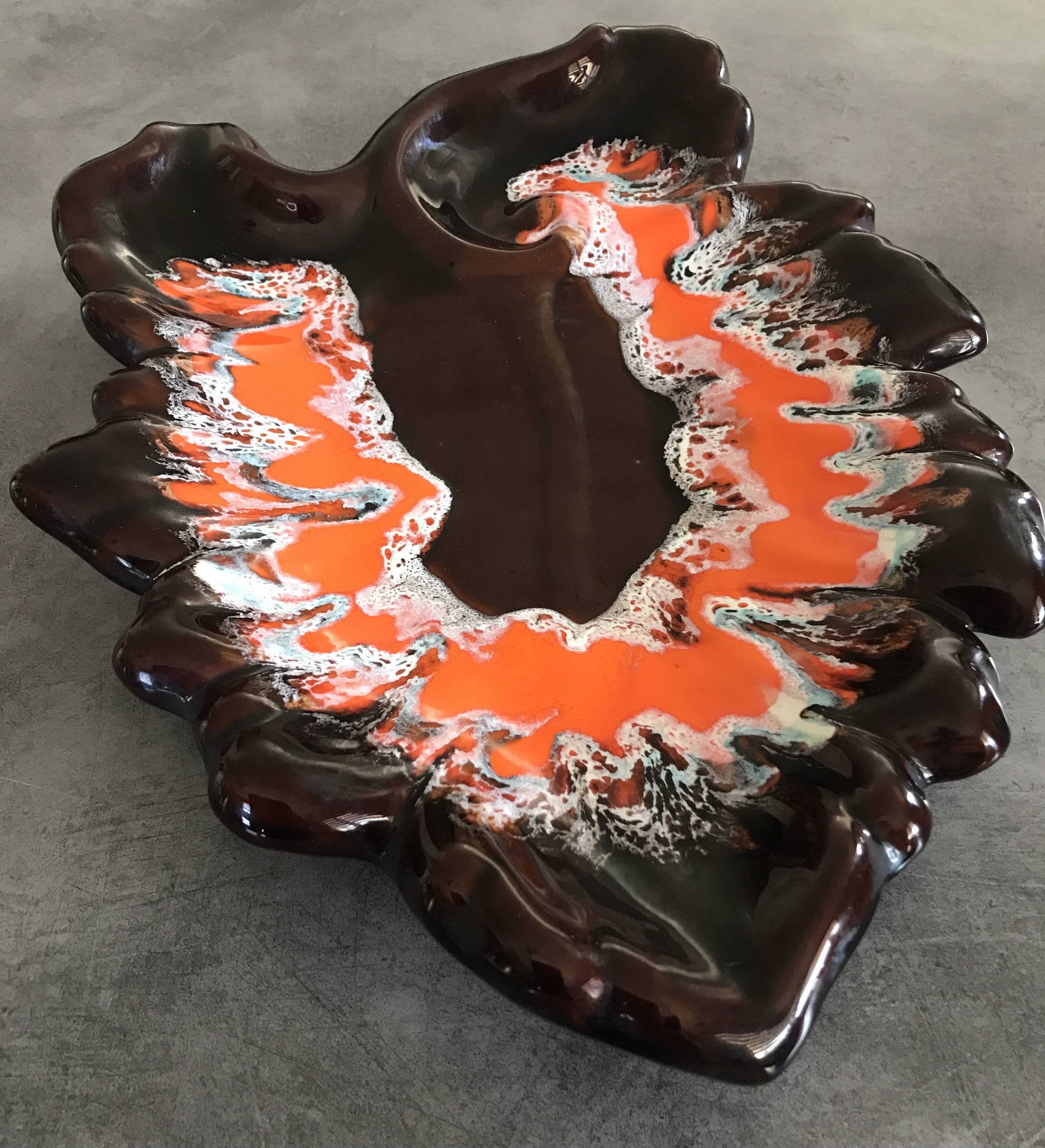 Ceramic center dish from vallauris leaf shape 42 cm