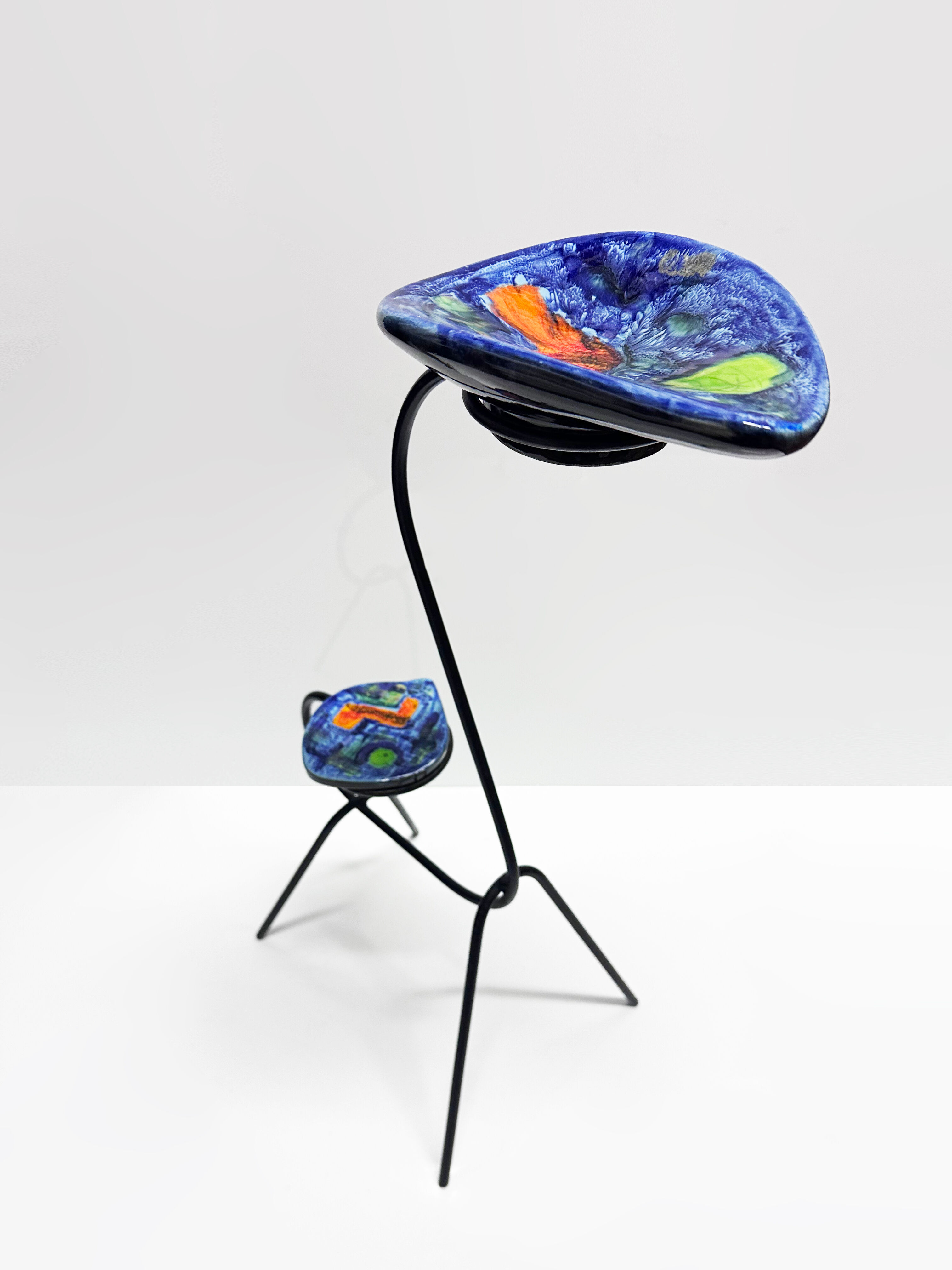 Animal-shaped pocket table in wrought iron and ceramic. France, 1960s.