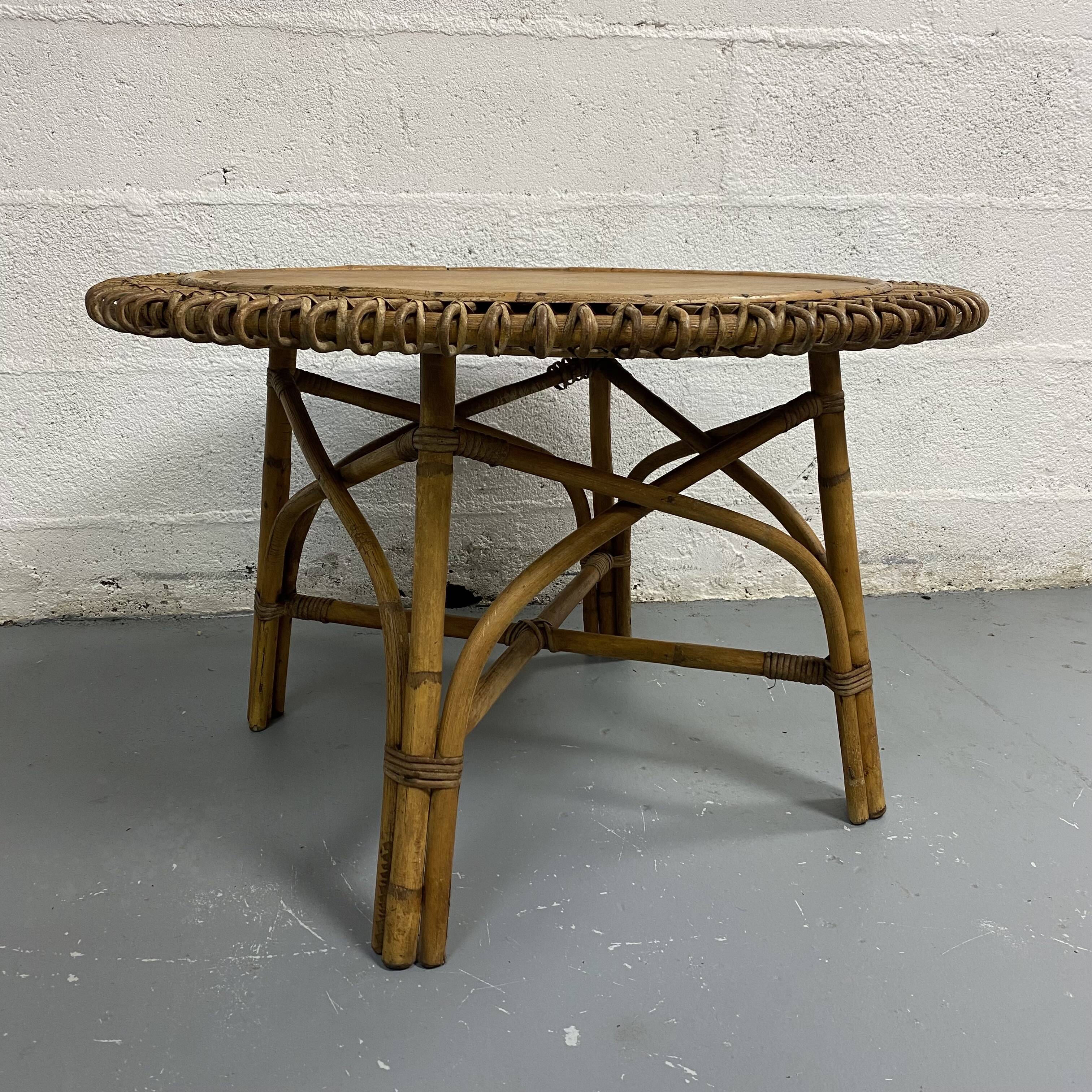 Rattan sun coffee table