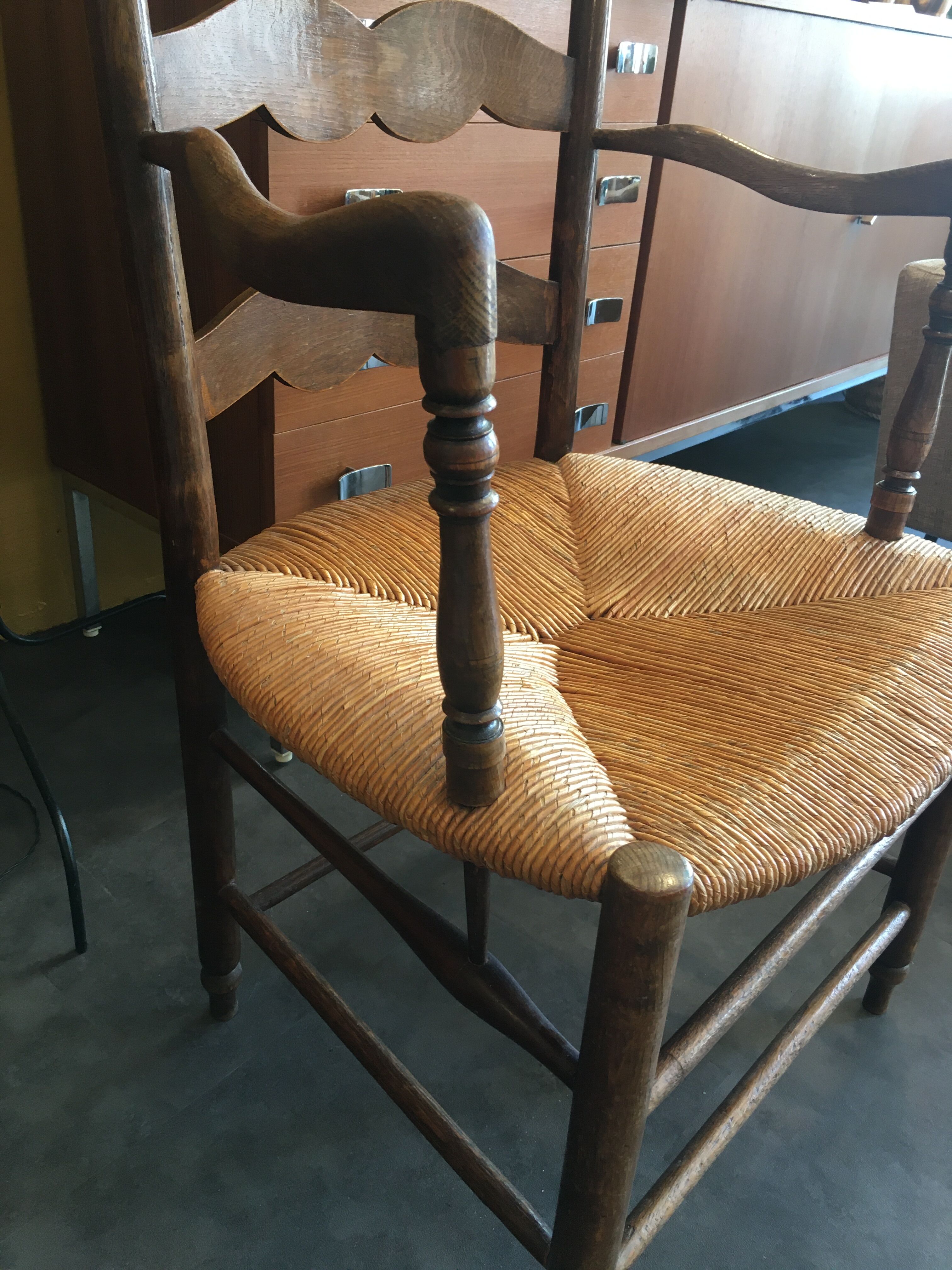 Mulched chair called "good woman", Oak, Restoration period
