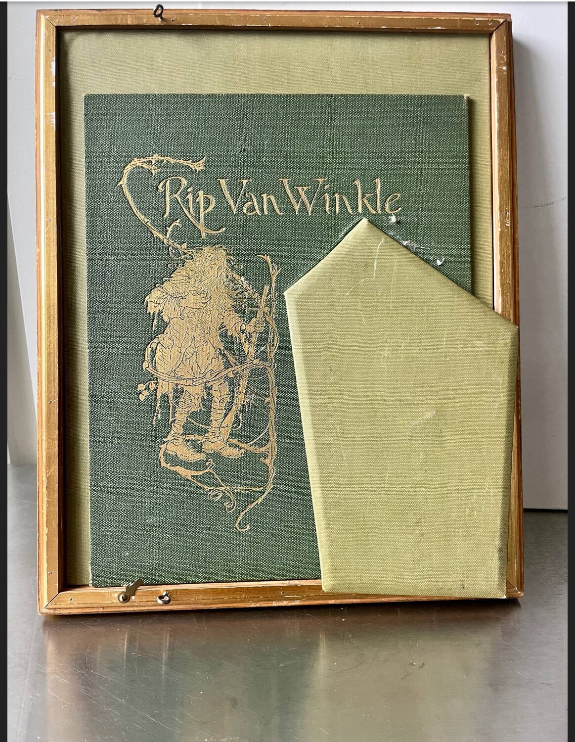 Antique Frame gilded wood measurements 35.5 cm x 28.5 cm