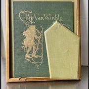 Antique Frame gilded wood measurements 35.5 cm x 28.5 cm