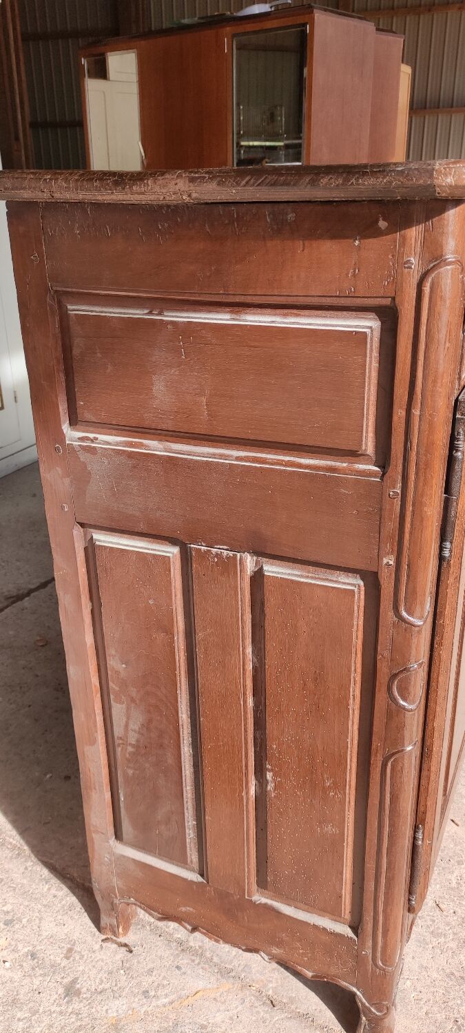 Louis xv walnut sideboard 18th century, Basque support buffet