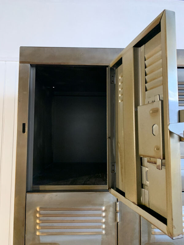Meuble casier vintage