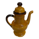 Teapot in yellow ceramic with the logo