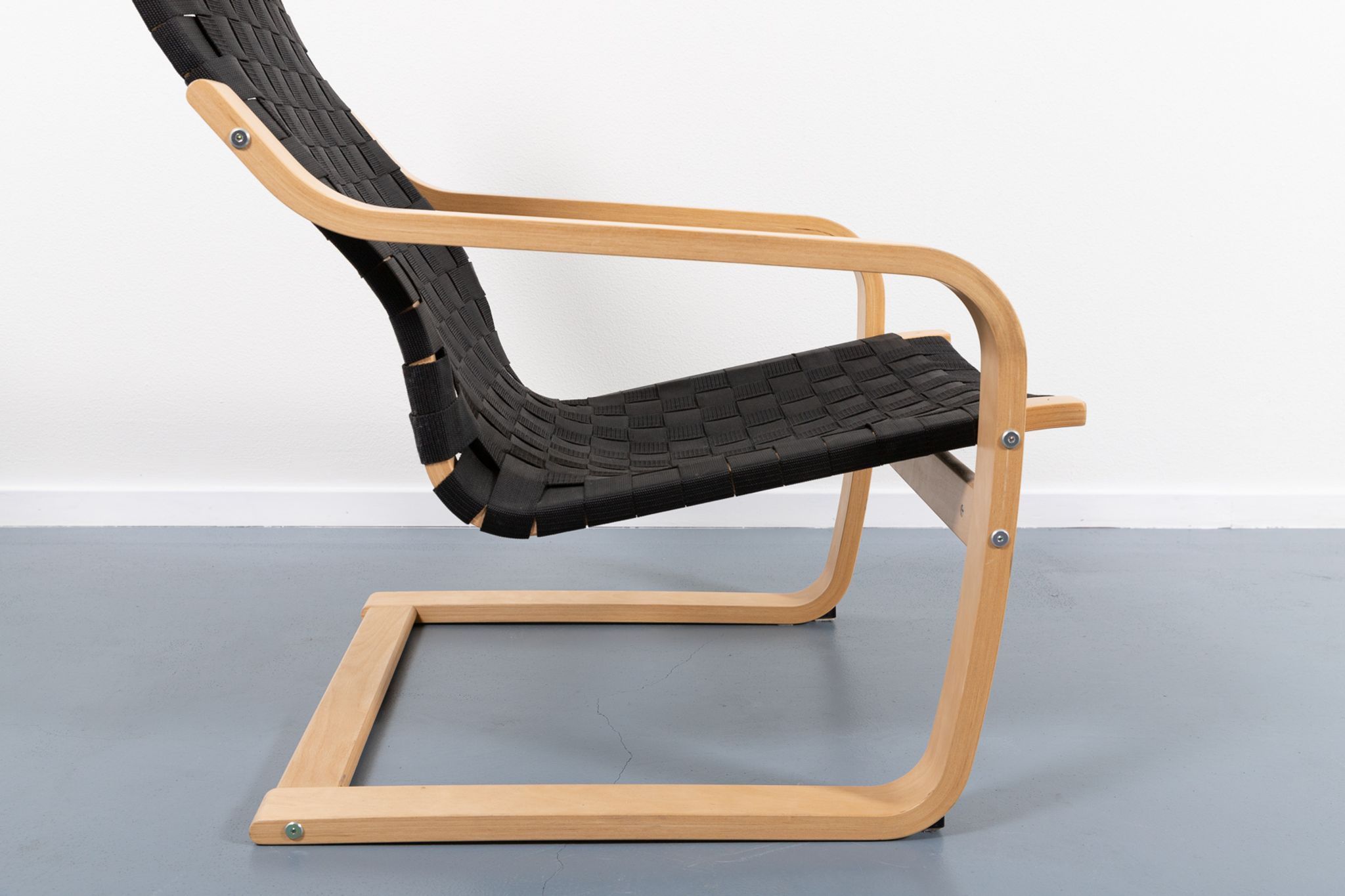Set of 2 Scandinavian braided sun loungers