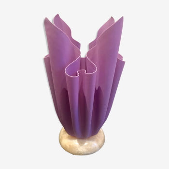 Lampe drapée violette