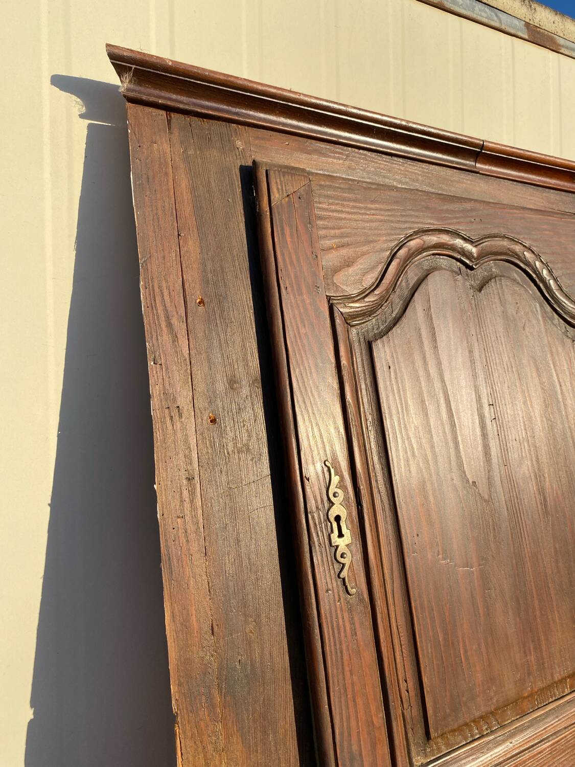 Lorraine cupboard front