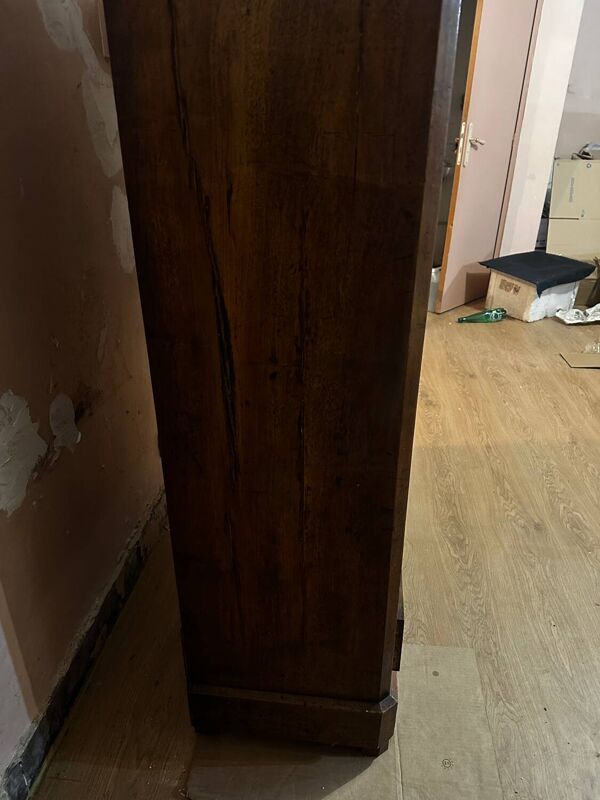 Secrétaire Louis-Philippe en noyer et ronce de noyer – marbre gris – X