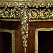Small mahogany display cabinet, Louis XV to Louis XVI transition style – early 20th century.
