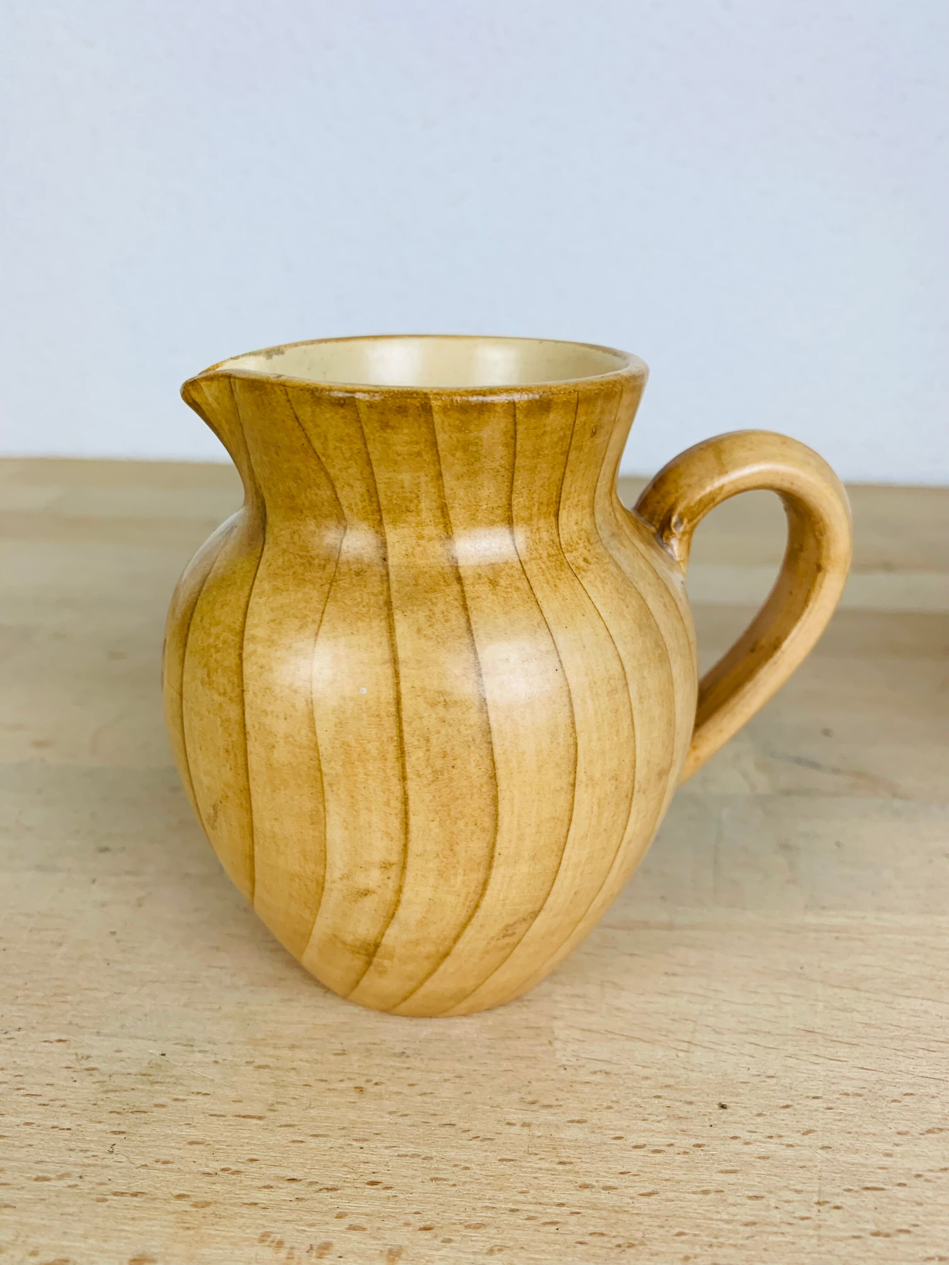Pitcher and pan Grandjean Jourdan Vallauris, ceramic wood effect