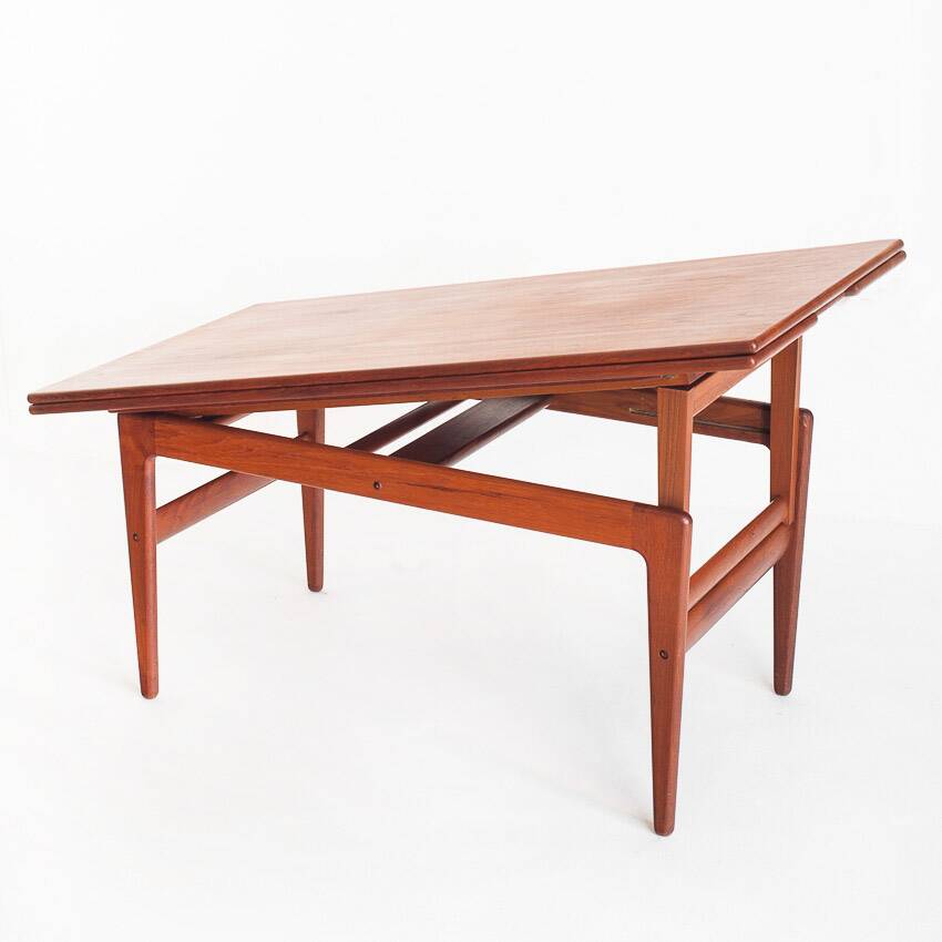 Vintage "Elevator" teak table Designed by Kai Kristiansen for VMMobler. Denmark, 1960s