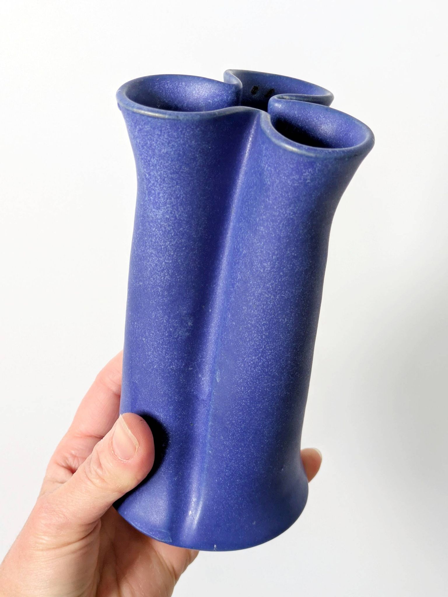 Vase soliflore en céramique bleue, Aage Würtz Danemark, années 60