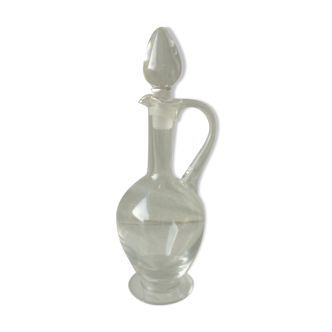 Glass or crystal ewer decanter