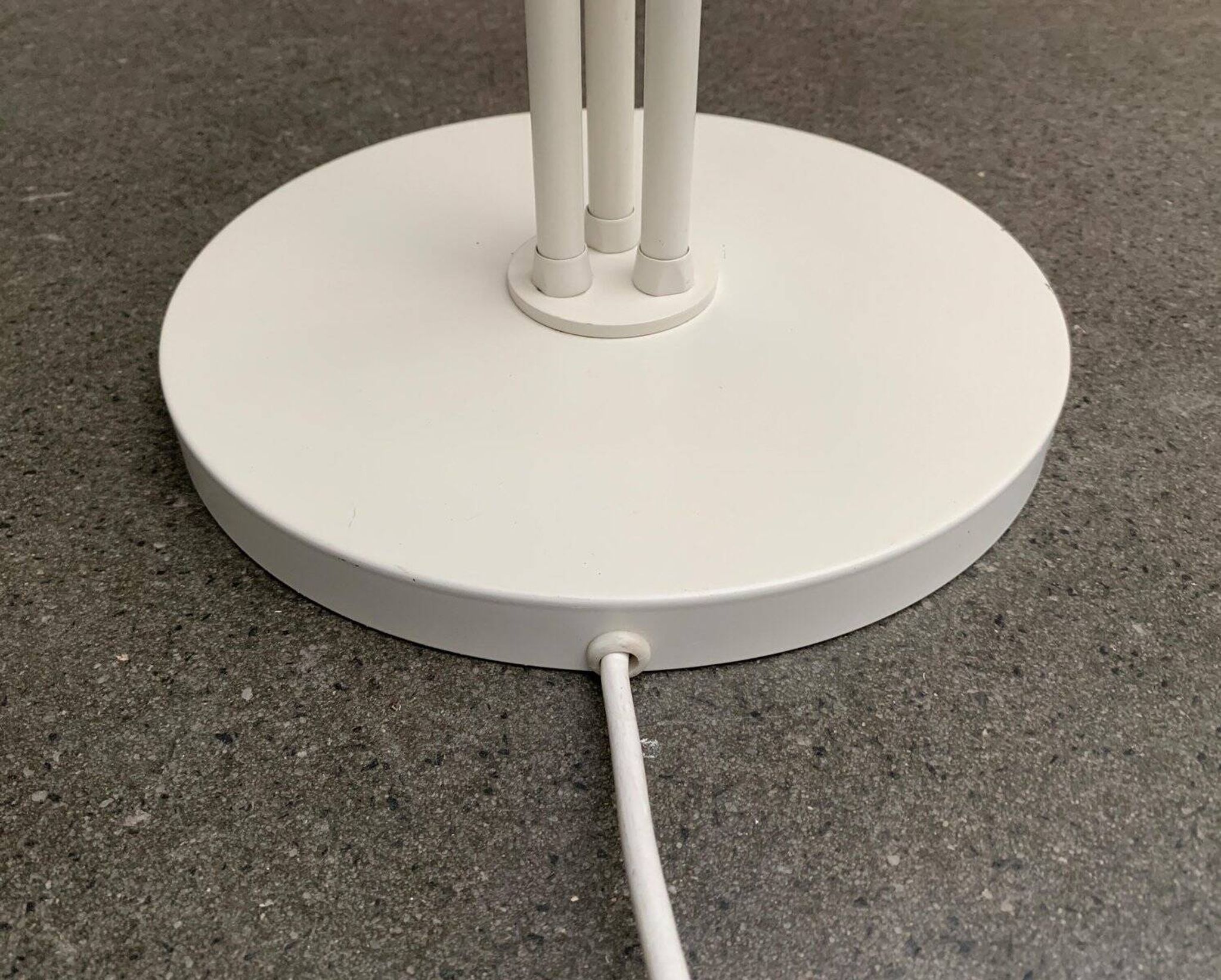 Lampe sur pied minimaliste allemande de l'ère spatiale de Cosack