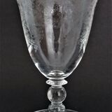 Verre à eau en cristallin gravé bordure or