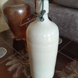 Bouteille en grès ancienne