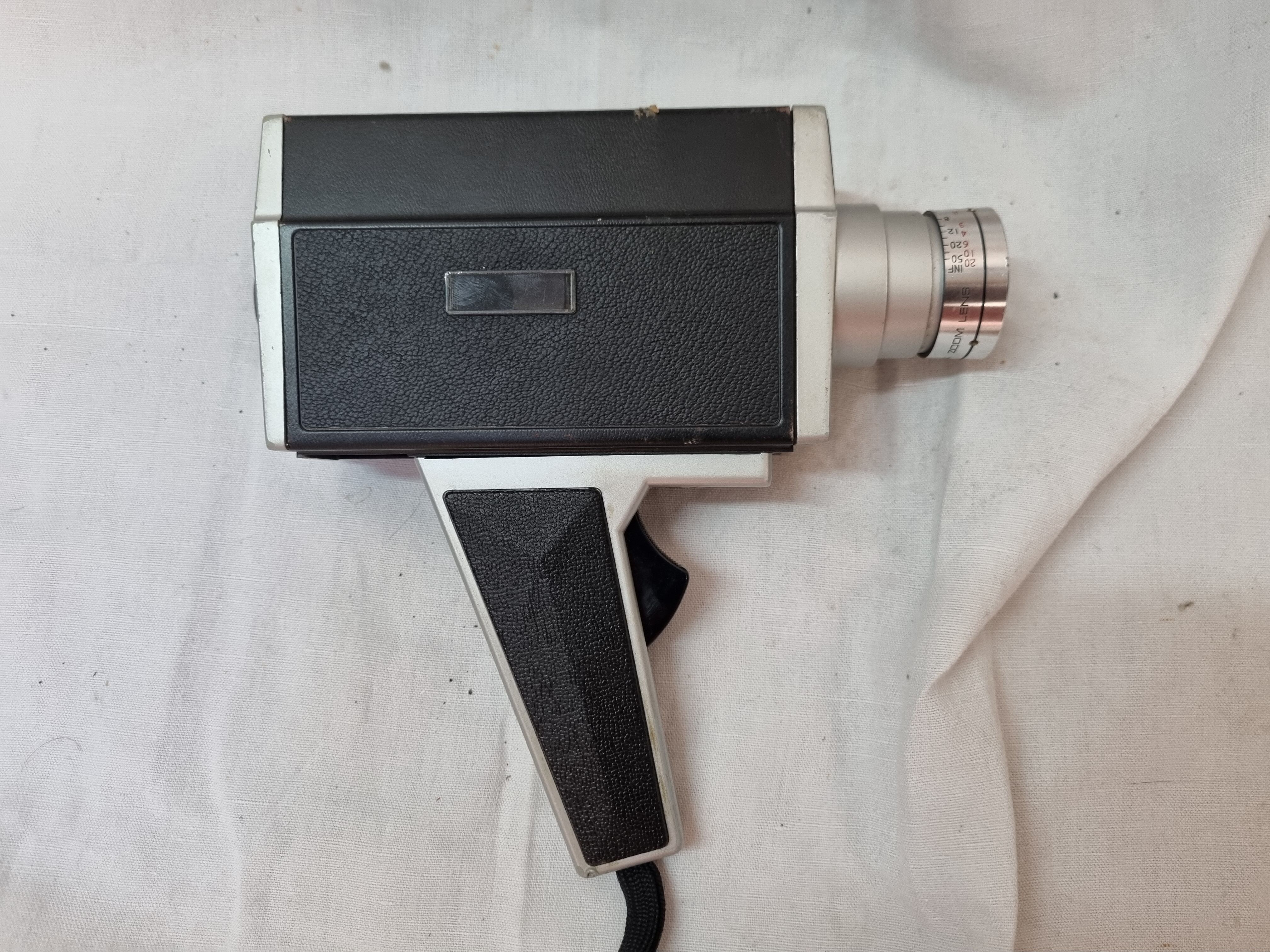 Super 8 camera, Belle Howell from 1960