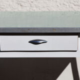 Formica water green table and chairs set