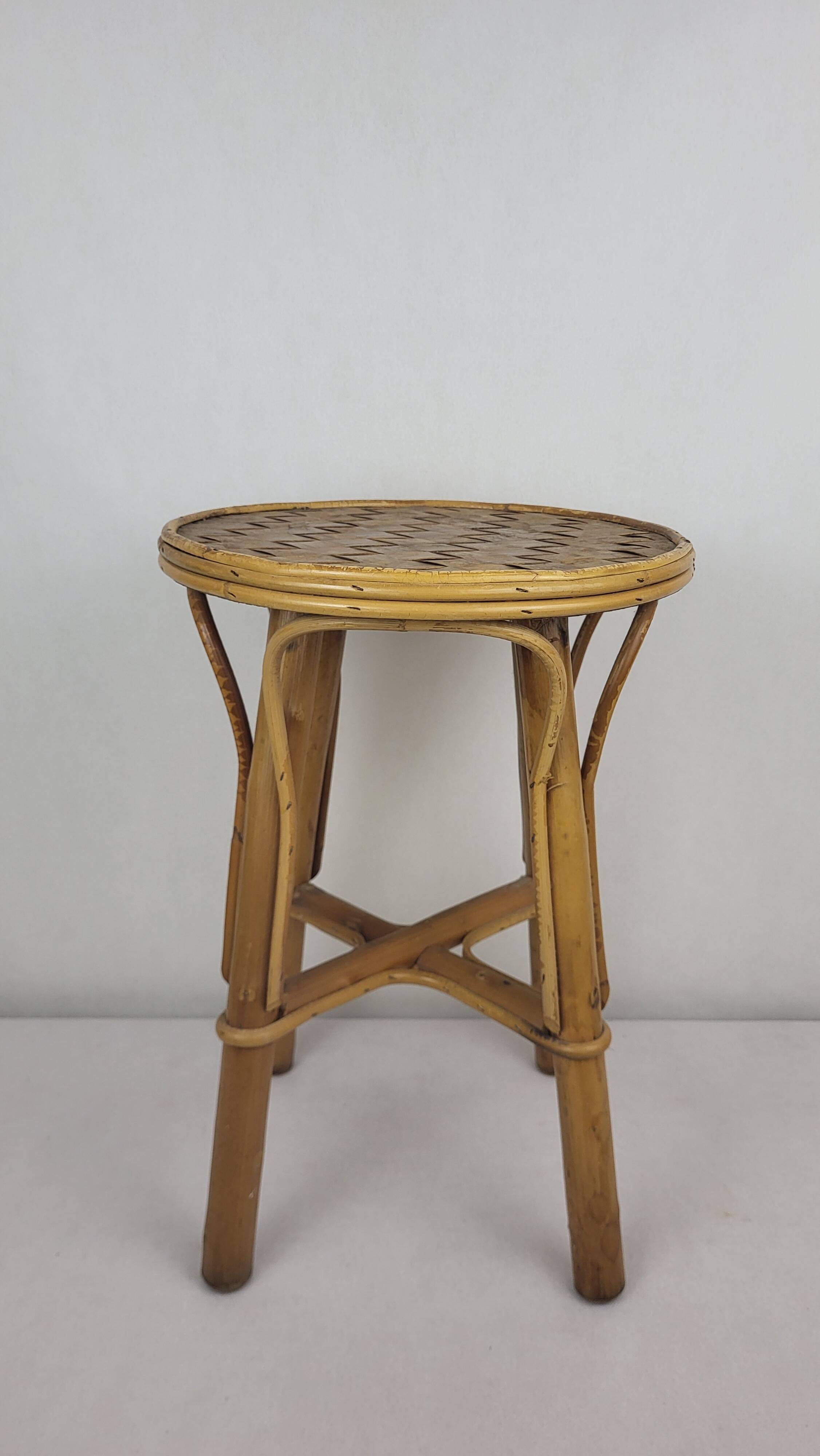 Vintage 1970s rattan stool / pedestal table