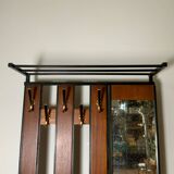 Wall-mounted coat rack