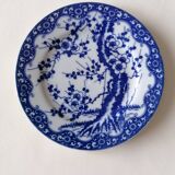 6 white and blue Japanese dessert plates