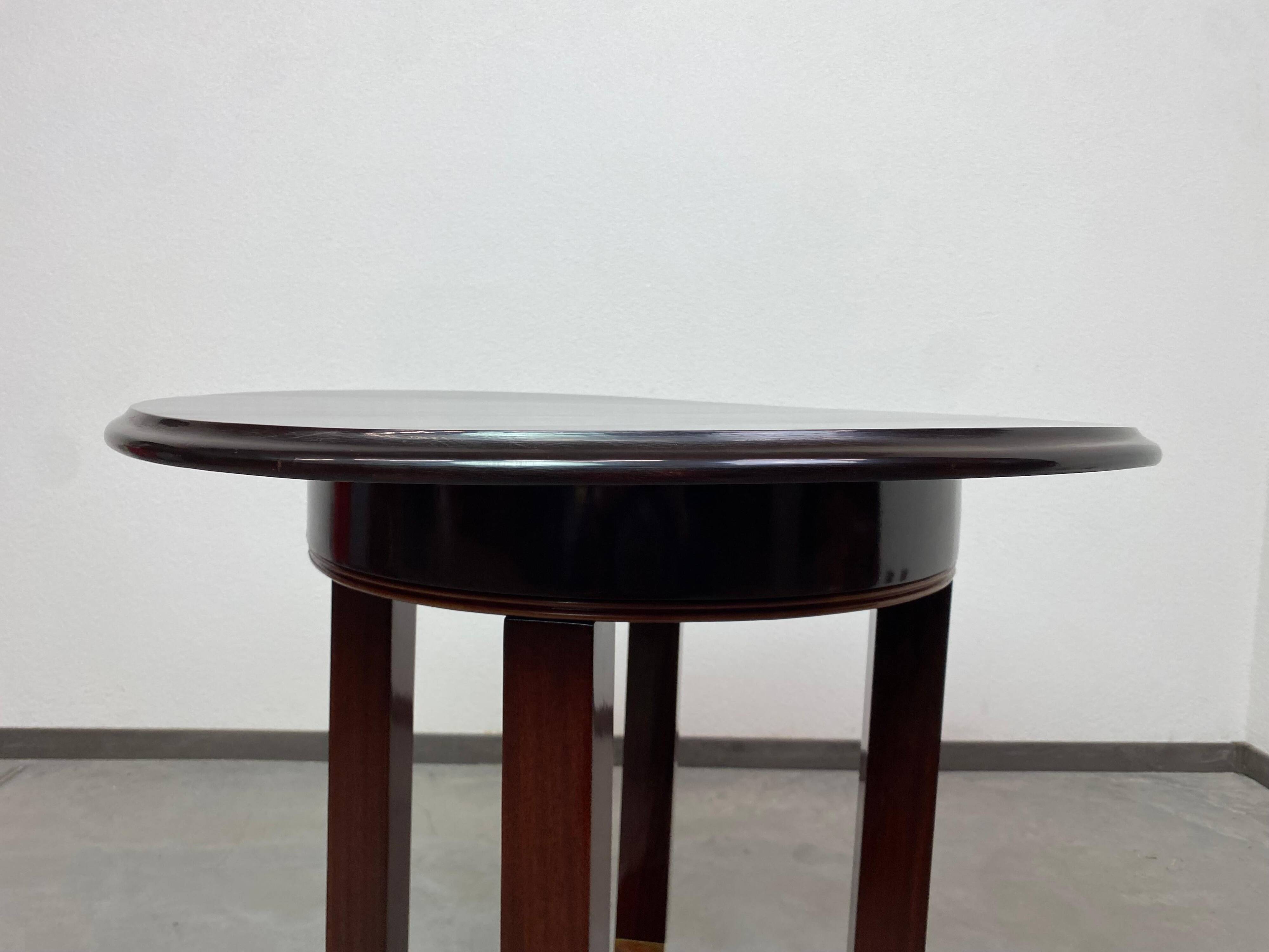 Jugendstil coffee table