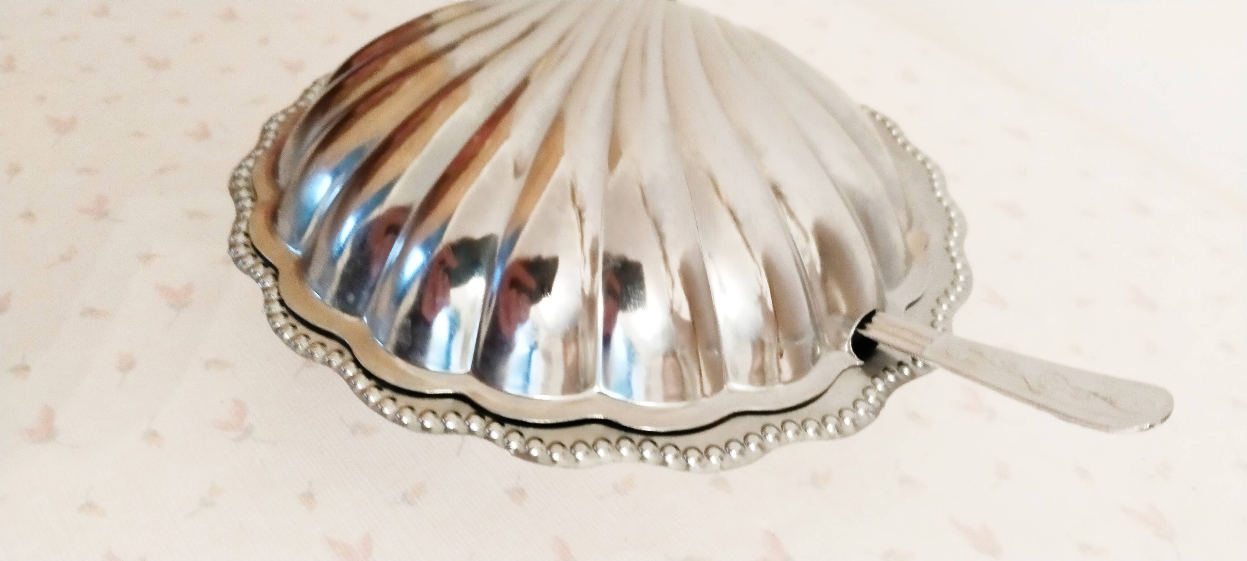 Beurrier coquille Saint Jacques en inox