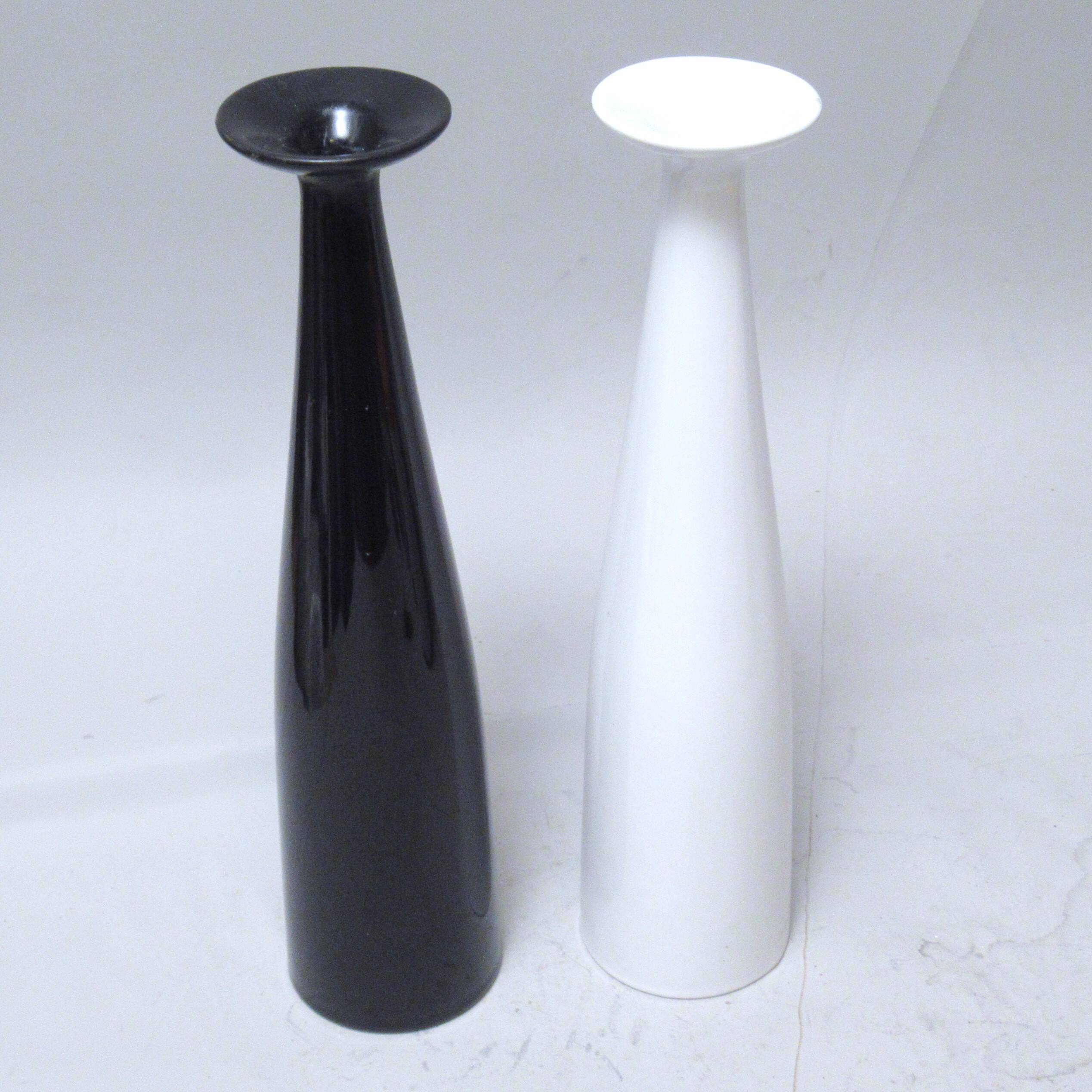 Two Italian SC3 vases from the 1960s