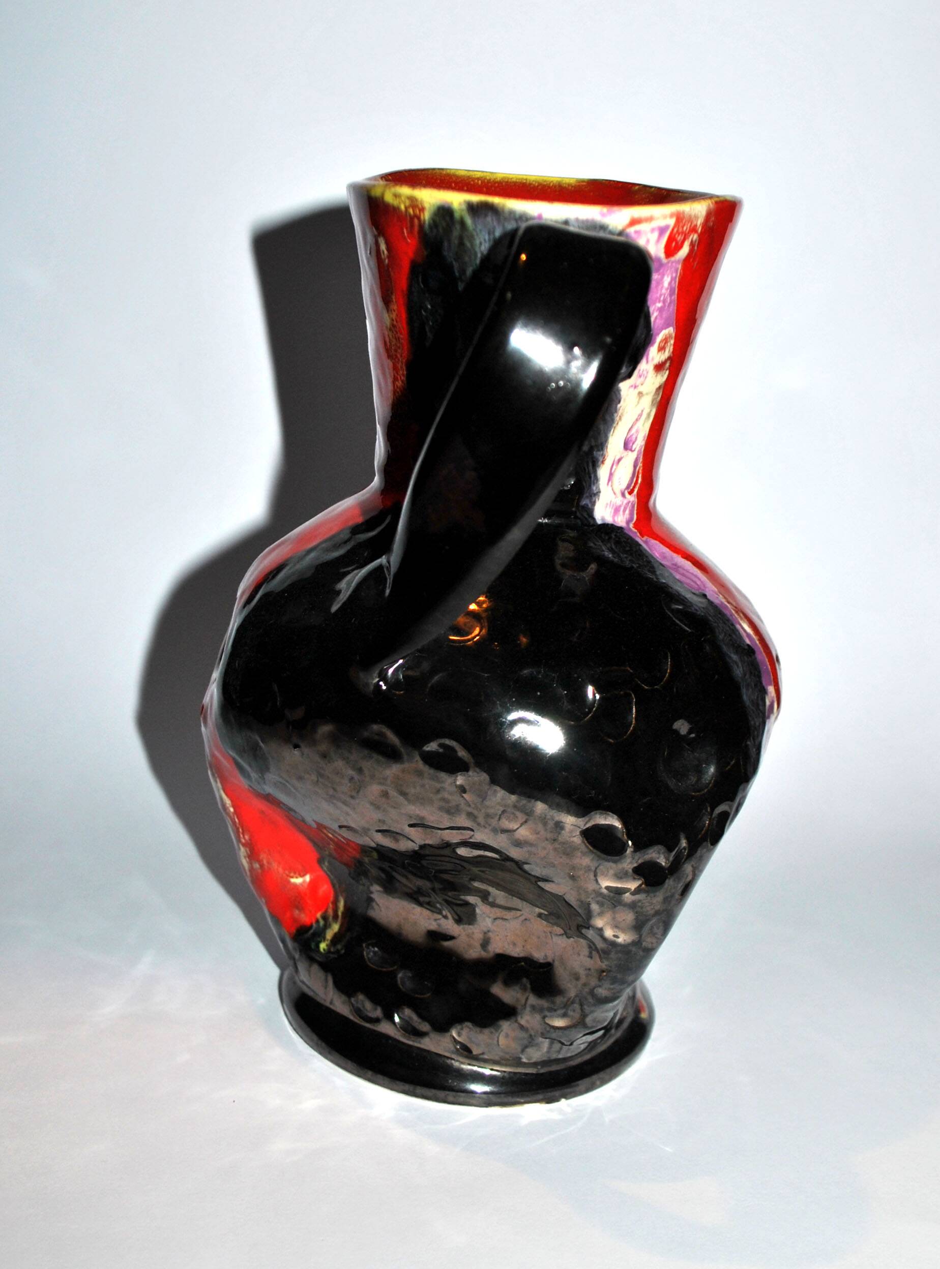 VALLAURIS ceramics Black and red enamelled vase with handle VINTAGE 1950-1960