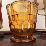 Vase en verre ambré