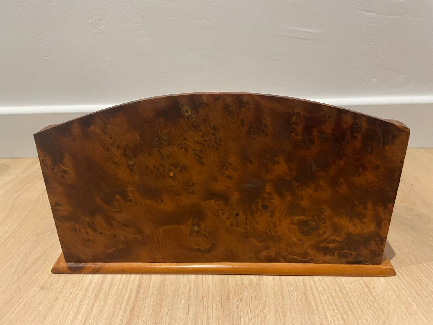 Mail sorter in elm burl.